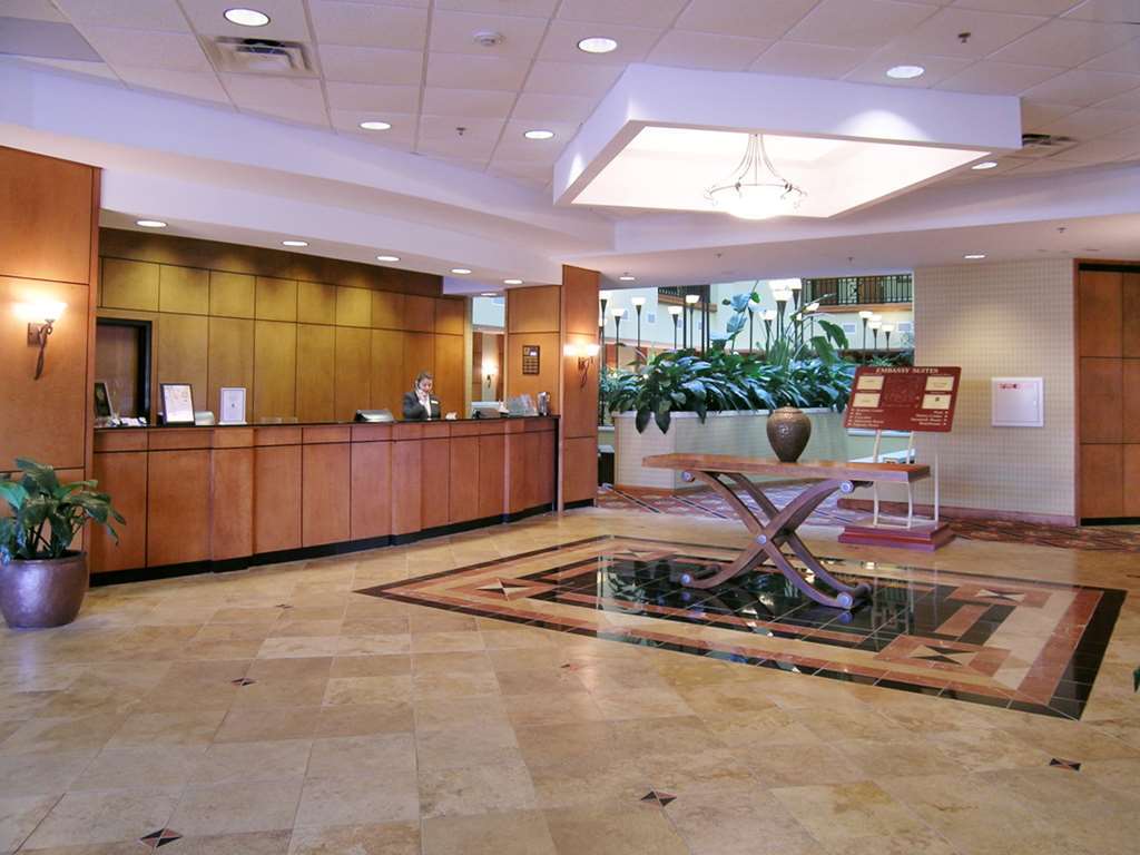 Embassy Suites By Hilton Atlanta Alpharetta Beltér fotó